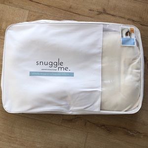 Snuggle me organic